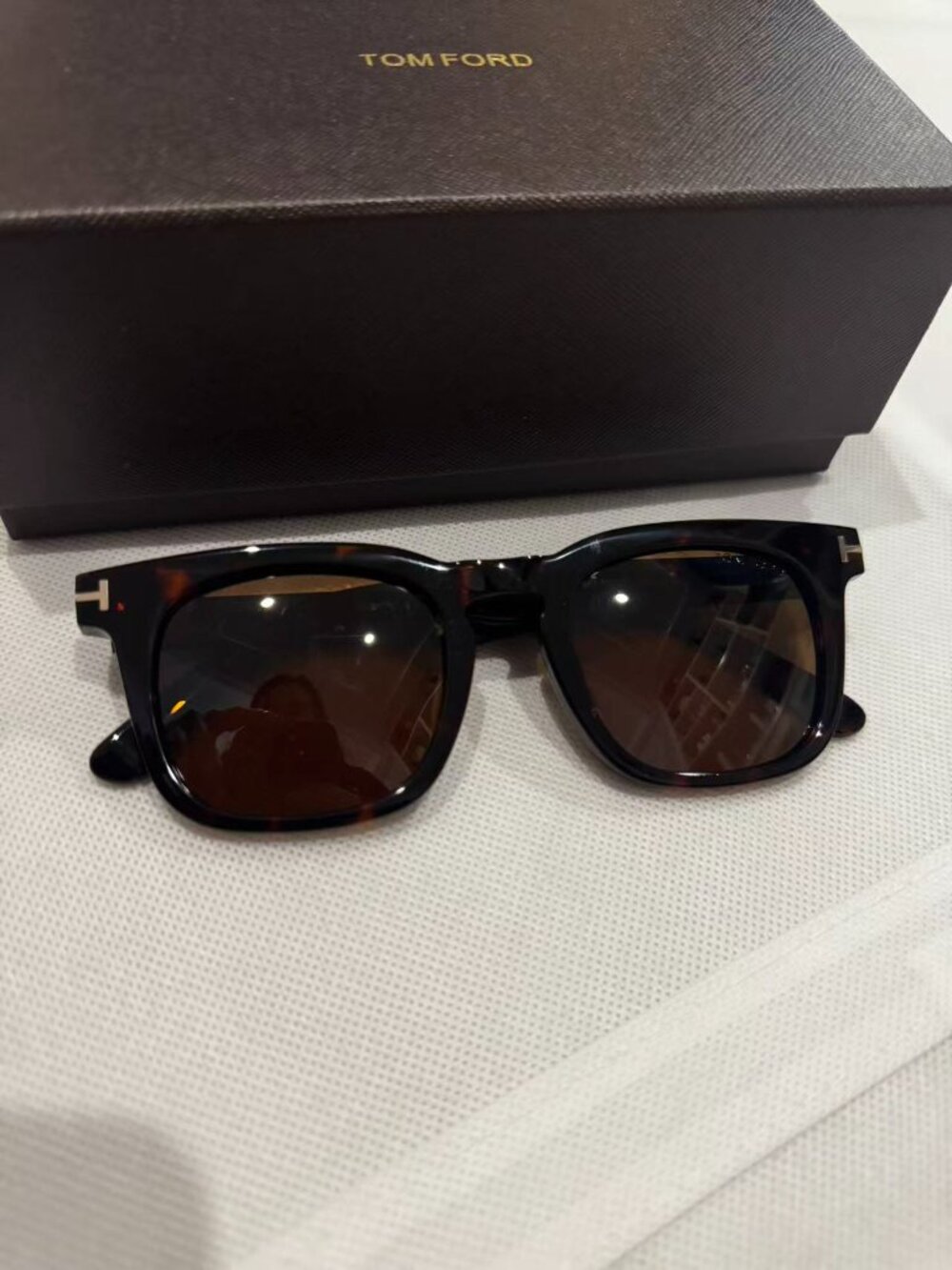 Tom Ford TF751 Tortoise Square Brown Lens Sunglasses Full Box